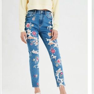 American eagle mom jeans